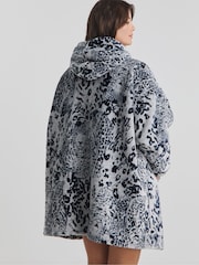 Simply Be Grey Animal Print Oversized Hooded Dress With Elasticated Sleeves - Image 2 of 3