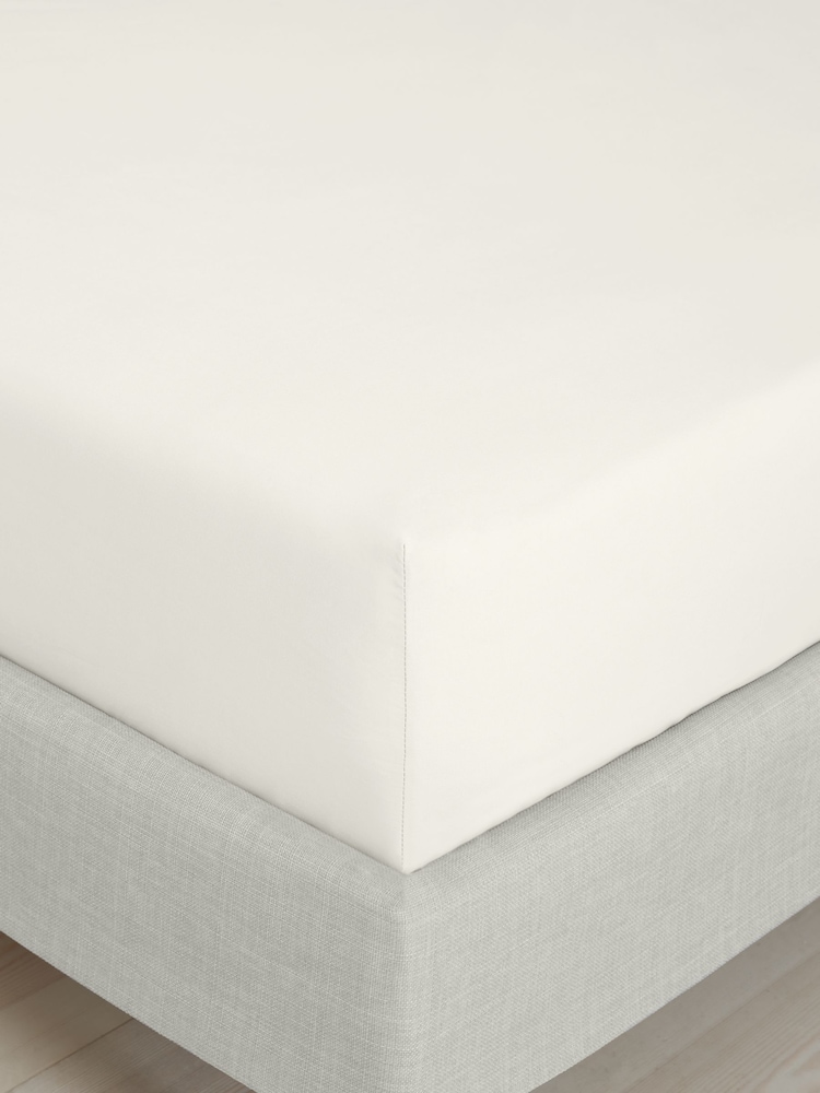 Bianca Cream 200 Thread Count Cotton Percale Deep Fitted Sheet Deep Fitted Sheet - Image 1 of 4