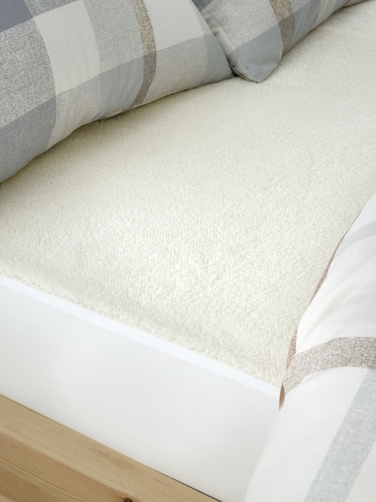 Catherine Lansfield Cream Thermal Fleece Under Blanket Fitted Sheet - Image 1 of 2