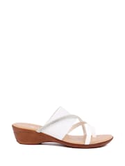 Pavers White Smart Toe Post Sandals - Image 1 of 5