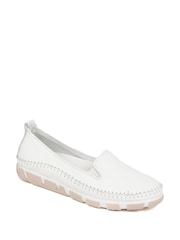 Pavers White Slip-Ons Leather Pumps - Image 2 of 5