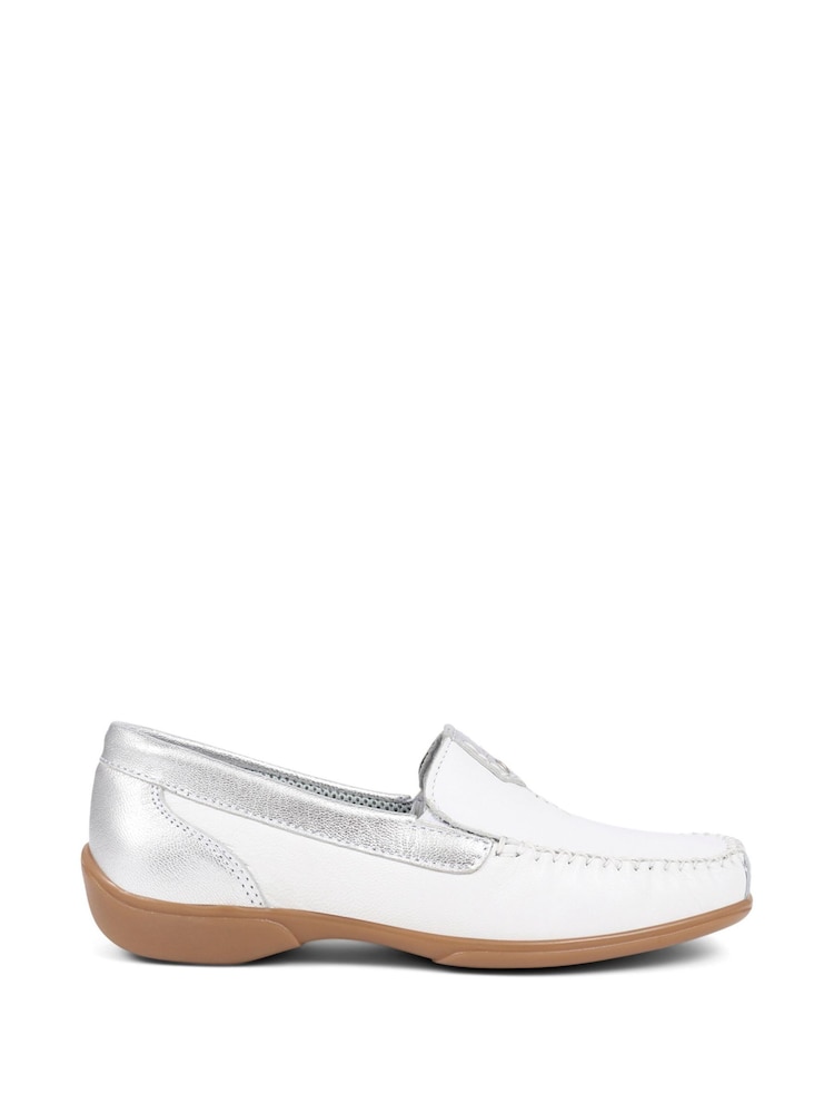 Pavers White-Silver Leather Moccasins - Image 2 of 6