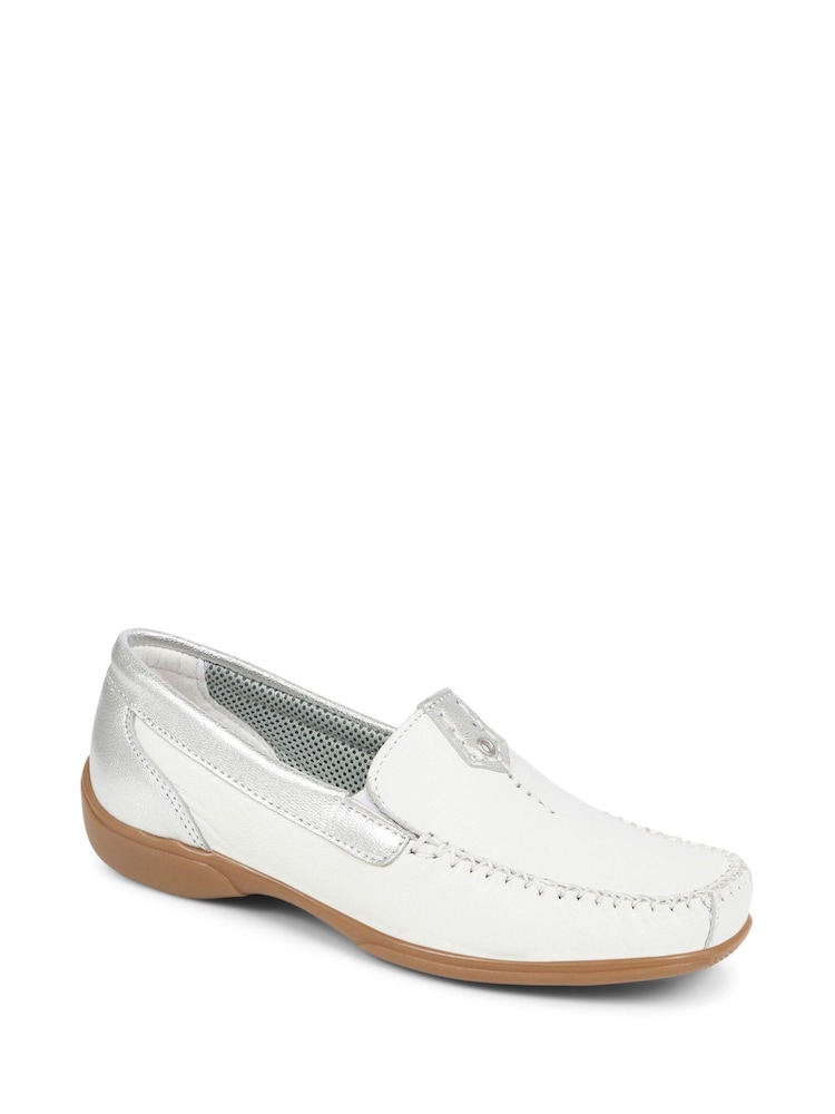 Pavers White-Silver Leather Moccasins - Image 4 of 6