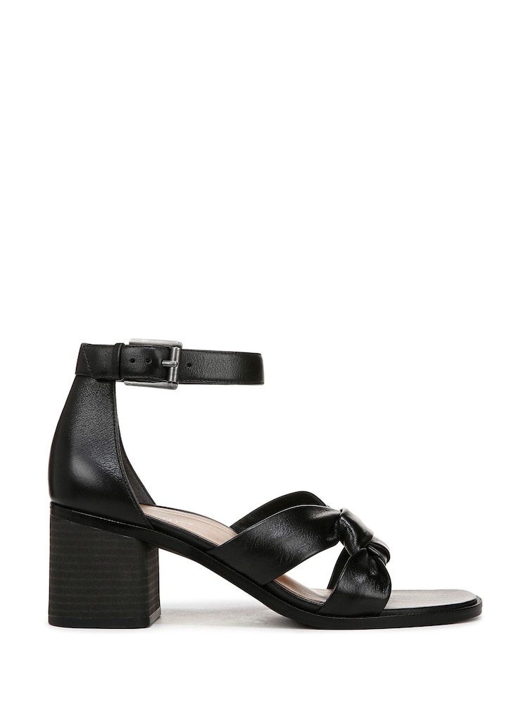 Vionic – Maia – schwarze Riemchensandalen mit Fußgewölbestütze in normaler Passform - Bild 2 von 8 Vionic – Maia – schwarze Riemchensandalen mit Fußgewölbestütze in normaler Passform - Bild 2 von 8