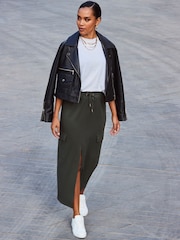 Sosandar Green Supersoft Pocket Detail Utility Midi Skirt - Image 3 of 4