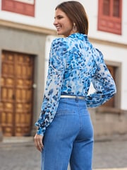 Sosandar Blue Animal Print Ruched Shirt - Image 3 of 4