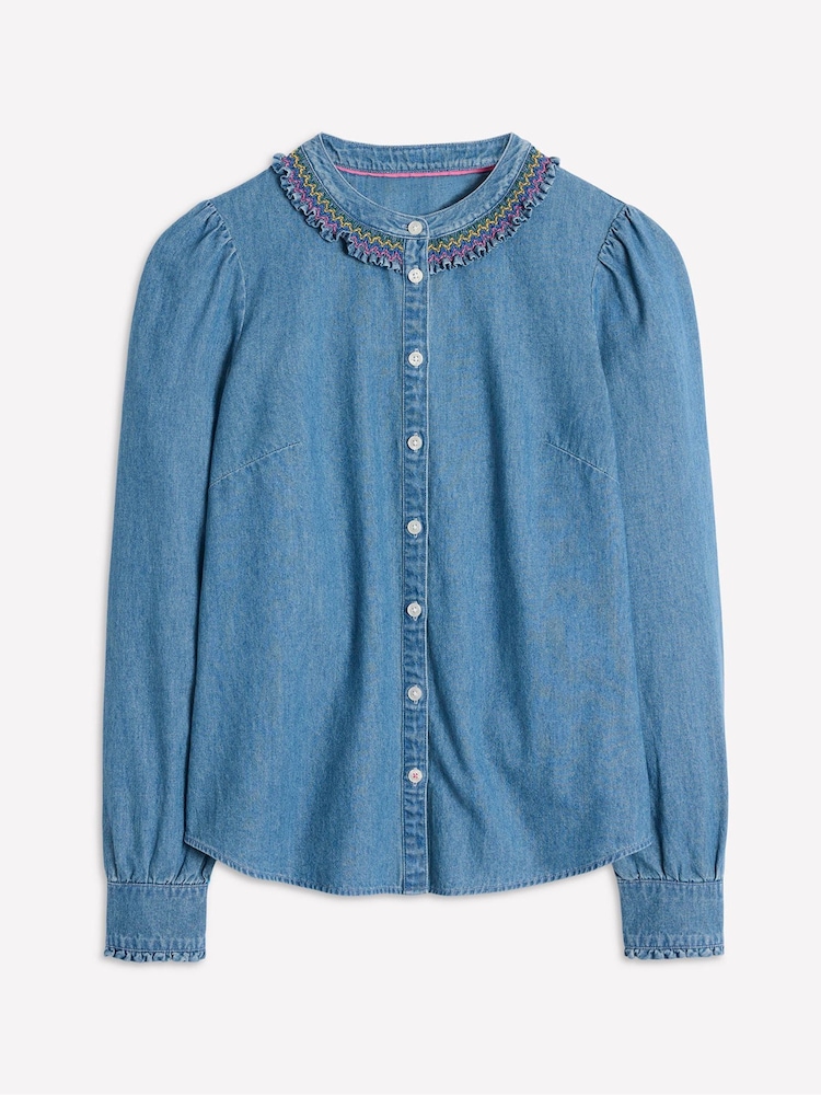 Boden Smocked Neck Denim Shirt - Imagen 5 de 5