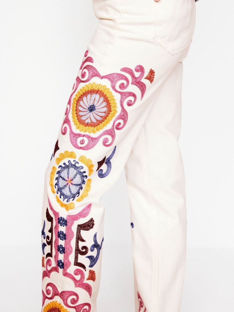 Boden White High Rise Embroidered Jeans - Image 2 of 5