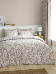 Catherine Lansfield Sorrel Leaf Floral Reversible Duvet Cover Set - Image 1 of 5