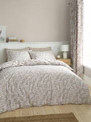 Catherine Lansfield Sorrel Leaf Floral Reversible Duvet Cover Set - Image 2 of 5