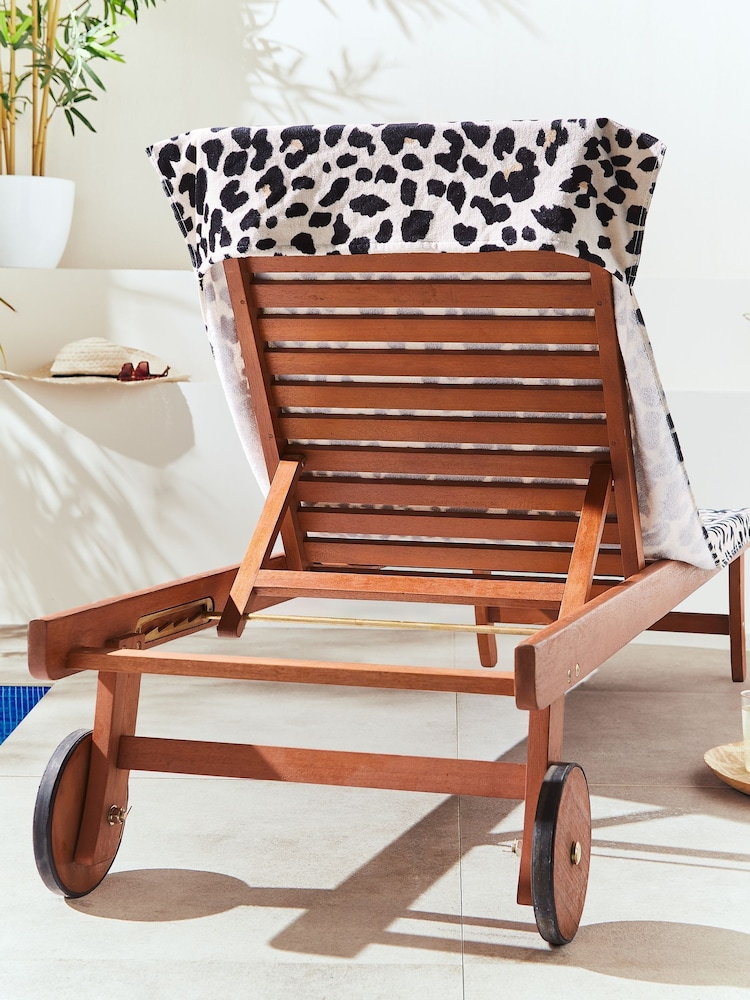 Catherine Lansfield Natural Leopard Print Cotton Beach Towel - Image 2 of 3