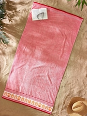Catherine Lansfield Pink Beach Huts Cotton Extra Large Beach Towel - Image 1 of 3
