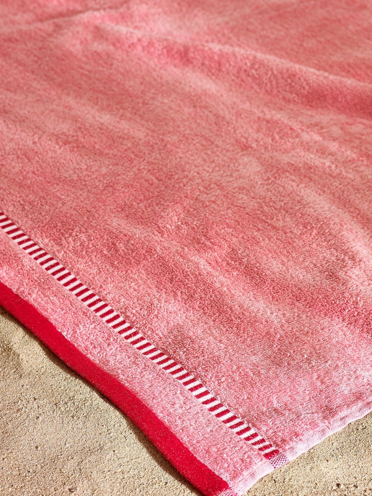 Catherine Lansfield Beach Huts Cotton Extra Large Beach Towel - Bild 3 von 3 Catherine Lansfield Beach Huts Cotton Extra Large Beach Towel - Bild 3 von 3