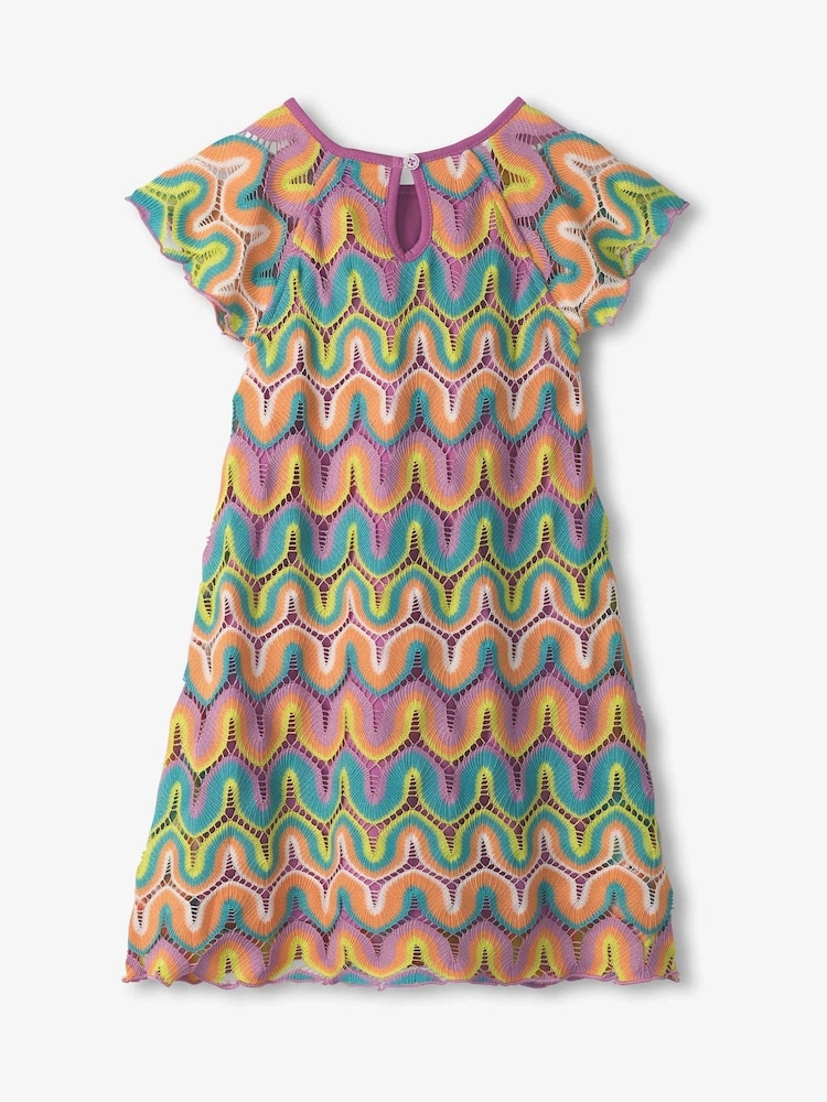 Hatley – Häkelkleid in Pink mit Regenbogenwellen - Bild 3 von 3