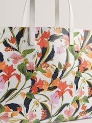 Ted Baker Cream Extra Large Florish Floral Printed Icon Bag - Image 3 of 4