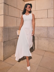 Белый - Ted Baker Azzina Knit Slash Neck Dress With Pleat Panel - Image 1 of 7