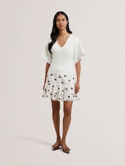 Ted Baker White Reginah V-Neck Knitted Top - Image 2 of 6