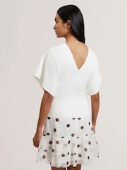 Ted Baker White Reginah V-Neck Knitted Top - Image 4 of 6