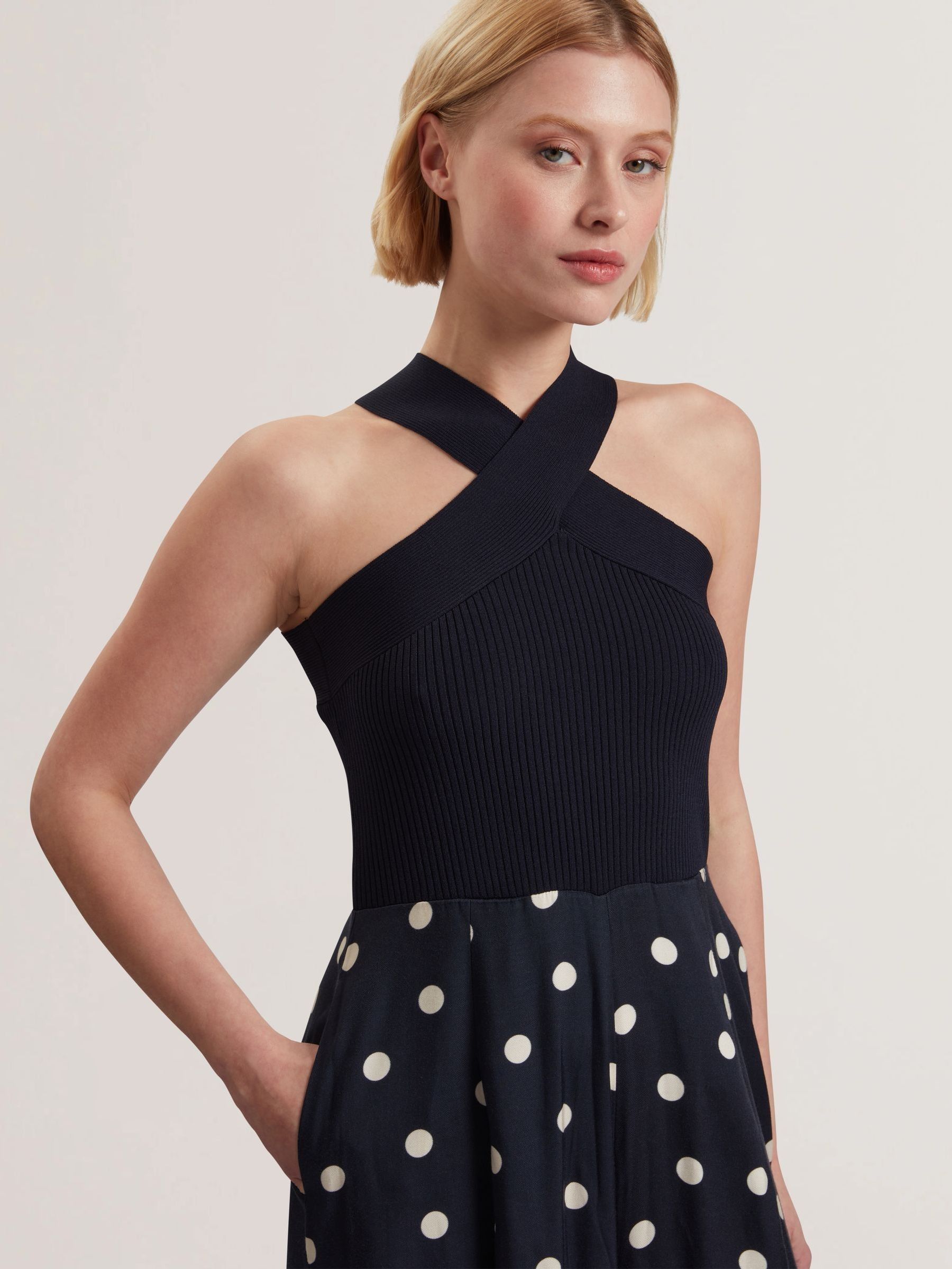 Next：日本 Ted Baker Carmman ニットボディス 水玉 パンツ ジャンプ 