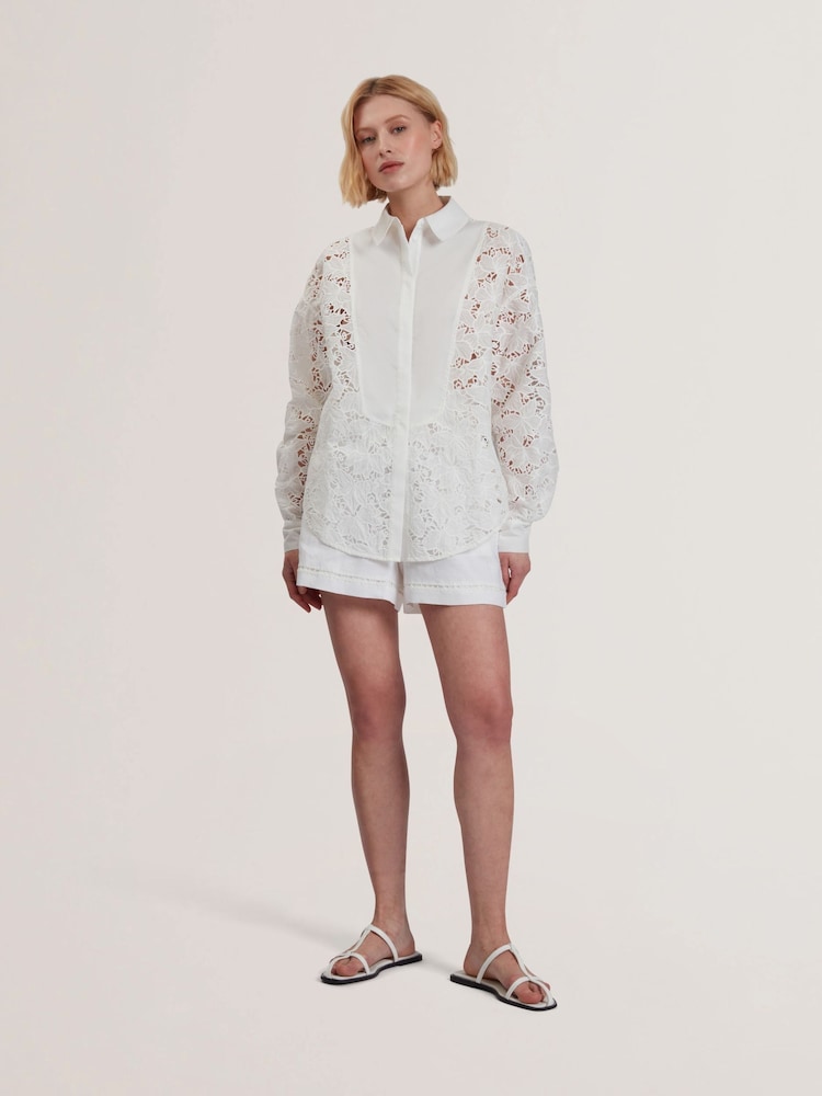 Ted Baker White Oversized Lethia-Contrast Bib Shirt - Image 2 of 4