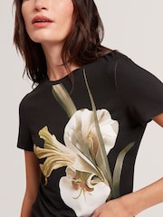 Ted Baker Black Gorgaa-Printed Fitted T-Shirt - Image 5 of 6