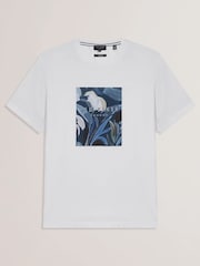 Weiß - Ted Baker Justino Short Sleeve Box Print Graphic 100% Cotton T-Shirt - Bild 5 von 7