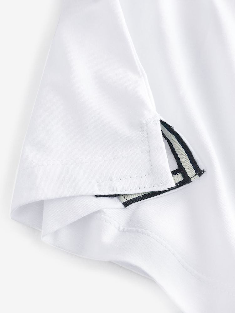Ted Baker White Justino Short Sleeve Box Print Graphic 100% Cotton T-Shirt - Image 7 of 7 Ted Baker White Justino Short Sleeve Box Print Graphic 100% Cotton T-Shirt - Image 7 of 7