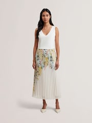 Ted Baker White Daniiaa-Pleated Skirt With Knit V-Neck Tank Top - Image 1 of 6