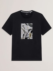 Schwarz - Ted Baker Justino Short Sleeve Box Print Graphic 100% Cotton T-Shirt - Bild 5 von 8