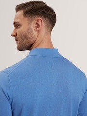 أزرق - Ted Baker Nick Short Sleeve Silk Polo Shirt - صورة 4 من 6