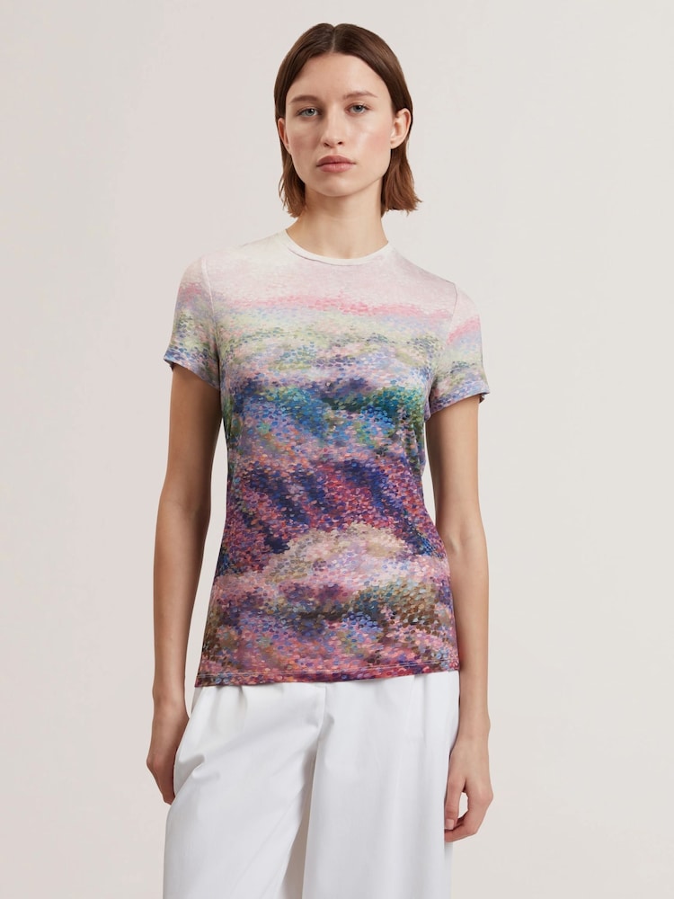 Ted Baker Kaytte Printed Fitted T-Shirt - Bild 1 von 6 Ted Baker Kaytte Printed Fitted T-Shirt - Bild 1 von 6
