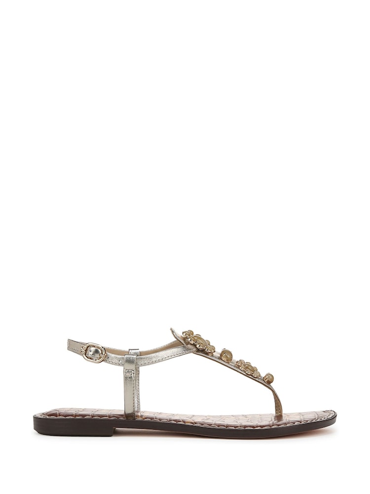 Dorado - Sandalias en color crema de corte estándar con tira en T Gigi Ray de Sam Edelman - Imagen 1 de 6 Dorado - Sandalias en color crema de corte estándar con tira en T Gigi Ray de Sam Edelman - Imagen 1 de 6