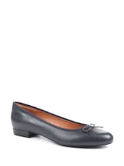 Jones Bootmaker Soleil Leather Low Ballet Shoes - Image 2 of 5