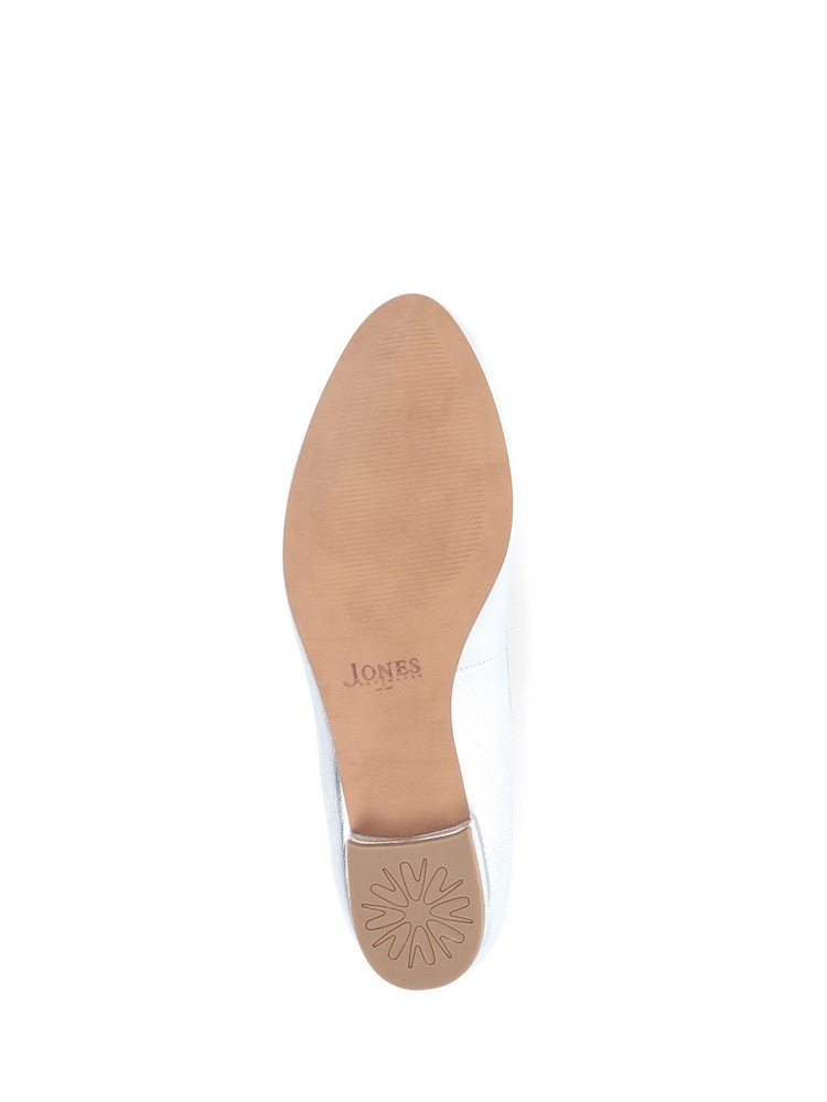 Jones Bootmaker Silver Soleil Leather Low Ballet Shoes - Image 5 of 5