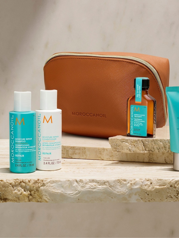 Moroccanoil Volume Discovery Kit Including FREE Cosmetic Bag and Hand Cream - Image 2 of 5