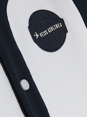 Off White/marineblauw - Reiss Nori Cotton Waffle-Knit Badge Shirt - Image 4 of 4