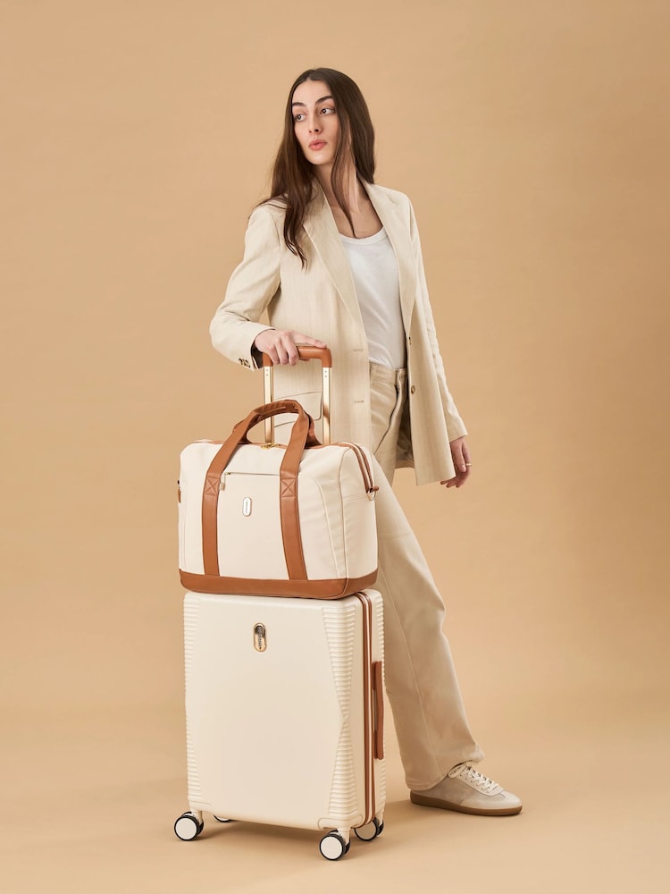 Cabin Max Cream Santa Cruz Holdall Luggage Set - 24L & 40L Cabin Case - Image 2 of 5 Cabin Max Cream Santa Cruz Holdall Luggage Set - 24L & 40L Cabin Case - Image 2 of 5