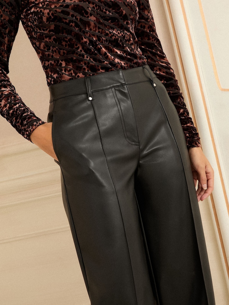 Love & Roses Black PU Wide Pintuck Crop Trousers - Image 2 of 4