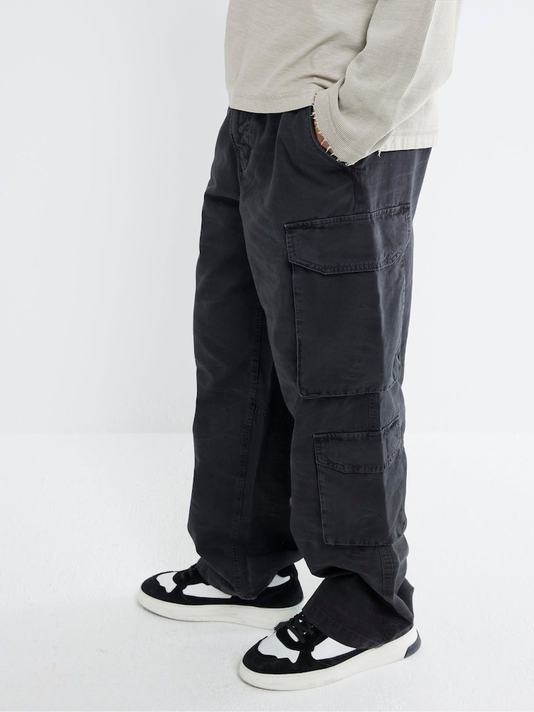 River Island Black Loose Cargo 100% Cotton Trousers - Image 1 of 4