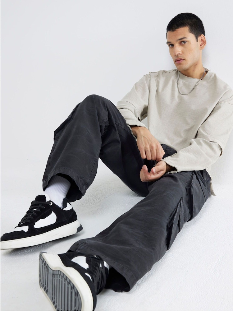 River Island Black Loose Cargo 100% Cotton Trousers - Image 4 of 4