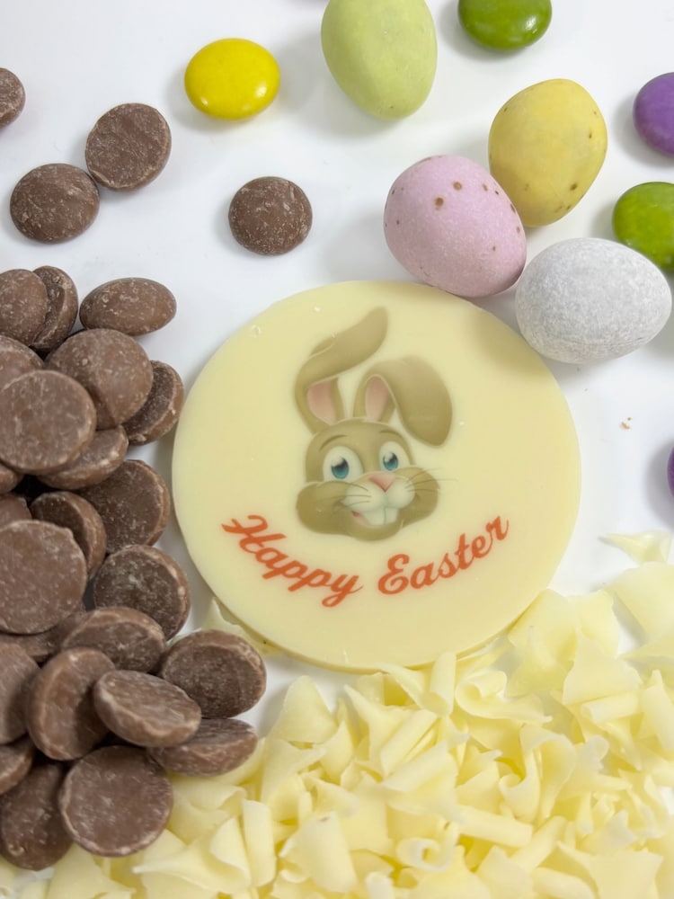 The Gourmet Chocolate Pizza Co Easter Make Your Own Chocolate Pizza Kit - Image 2 of 3