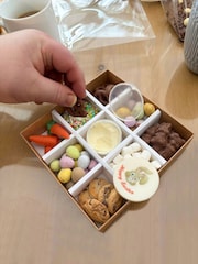The Gourmet Chocolate Pizza Co Easter Fun Chocolate Grazing Box - Image 3 of 3