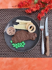 The Gourmet Chocolate Pizza Co Chocolate Traditional Steak and Chips - Image 2 of 4