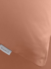 Bianca 200 Thread Count 100% Cotton Pillowcase Pair - صورة 3 من 4