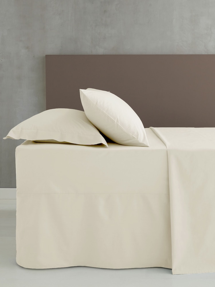 Catherine Lansfield Set of 2 Cream Easy Iron Percale Pillowcases - Image 2 of 2