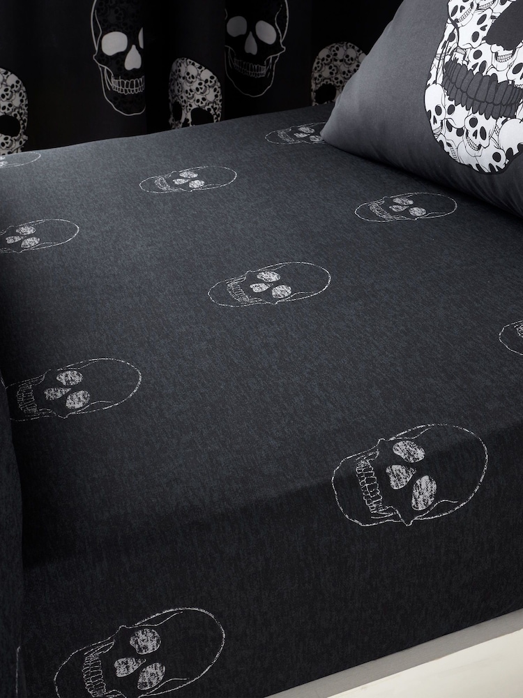 Catherine Lansfield Grey Skulls Fitted Sheet - Image 1 of 2