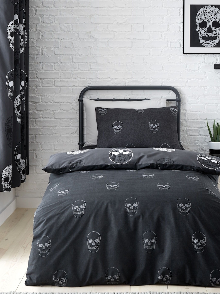 Catherine Lansfield Grey Skulls Fitted Sheet - Image 2 of 2