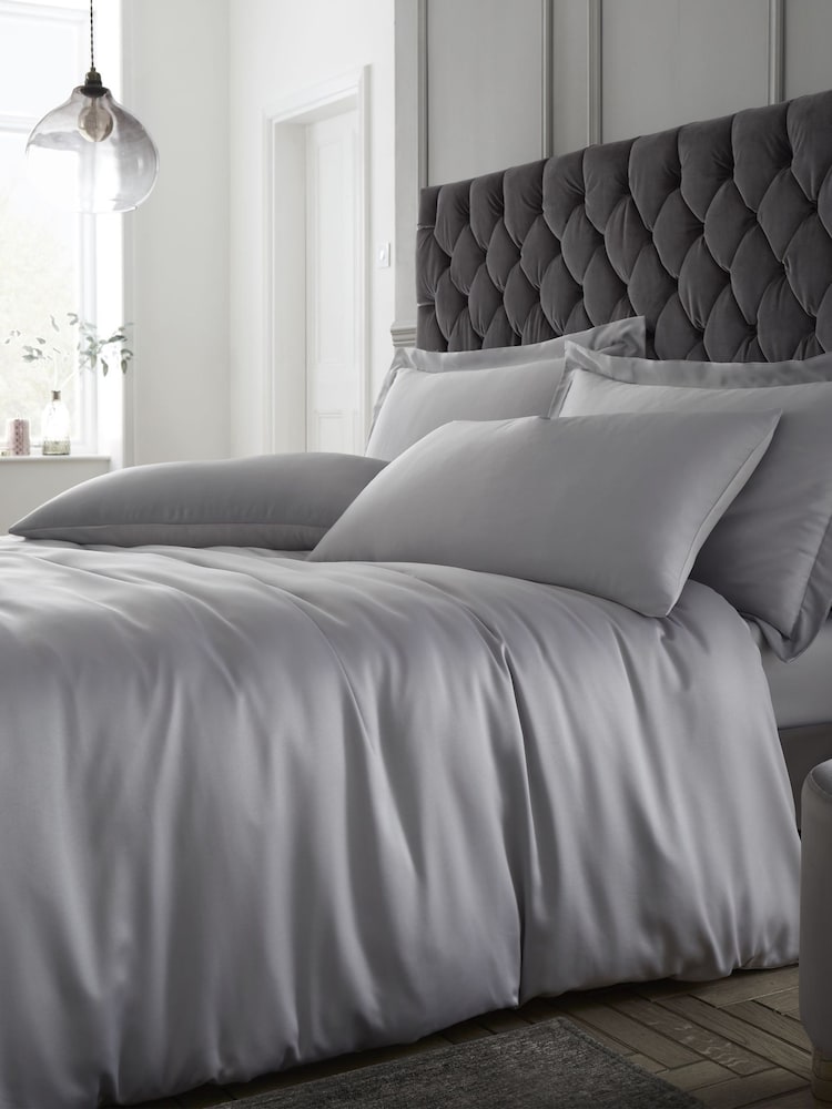 Catherine Lansfield Silver Silky Soft Satin Oxford Pillowcase - Image 2 of 2