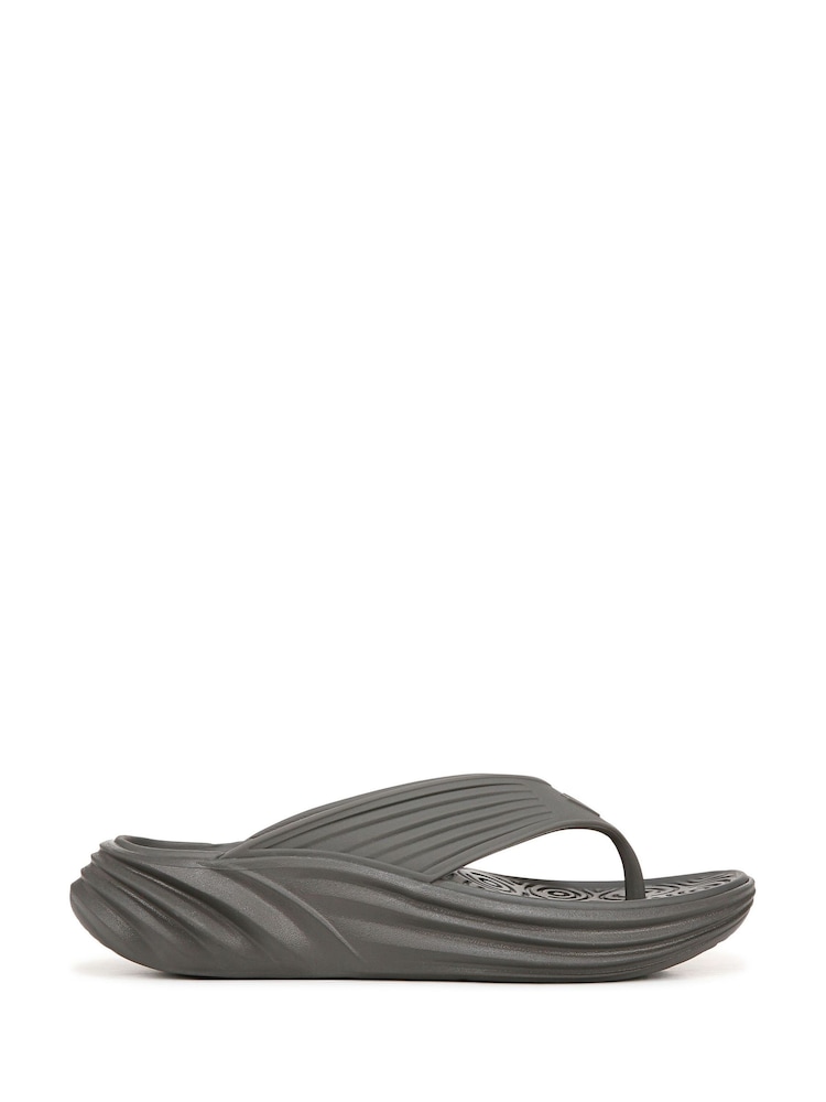 Vionic Unisex Tide Rx Recovery Arch Support Sandals - Image 1 of 7
