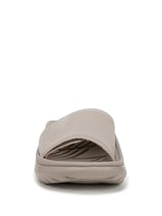 Vionic Unisex Rejuvenate Recovery Arch Support Sandals - Image 4 of 7